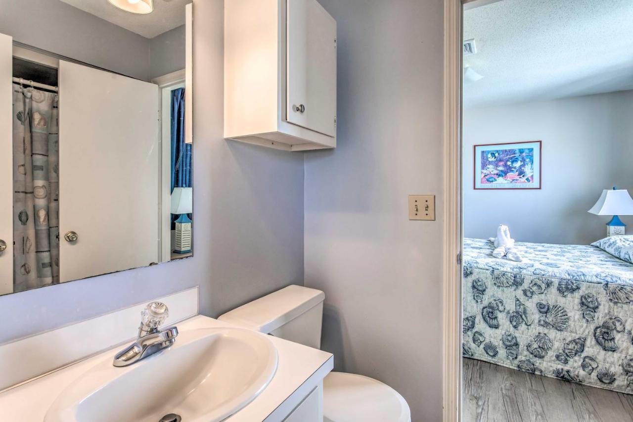 Bright Beachy Condo With Boardwalk Access And Patio! Мертл-Біч Екстер'єр фото